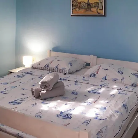 Lovely In With Wifi Holiday home Gornji Karin